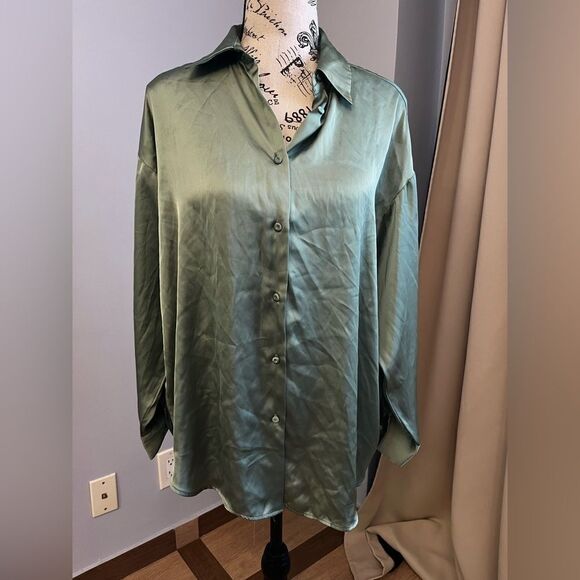Zara button down shirt - Picture 1 of 9